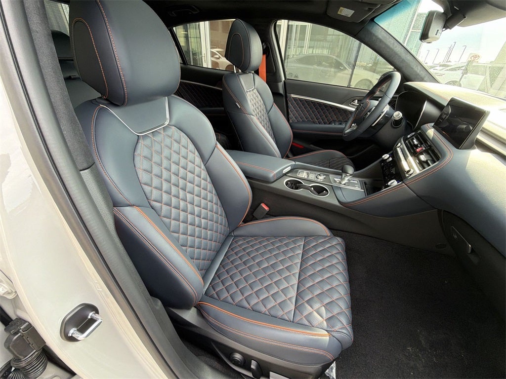 2026 Genesis G70 3.3T Prestige