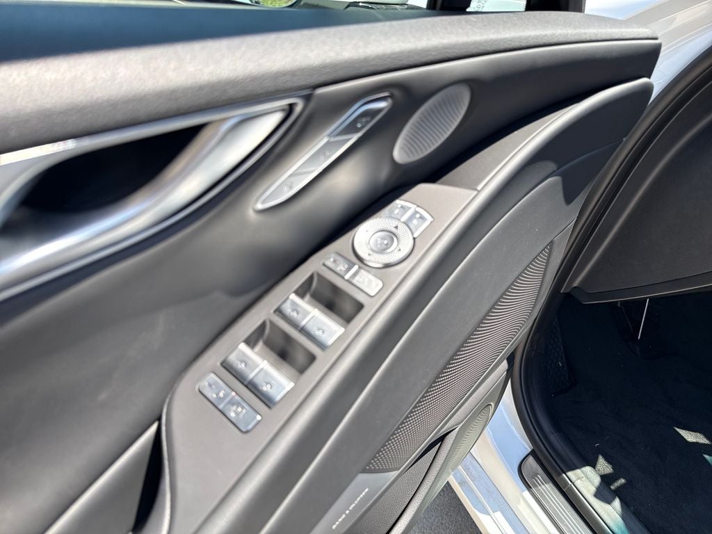 2026 Genesis G80 2.5T