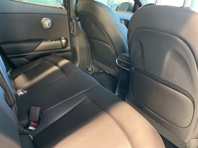 2024 Genesis GV60 Standard