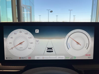 2024 Genesis GV60 Standard