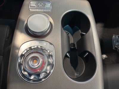 2024 Genesis GV60 Standard