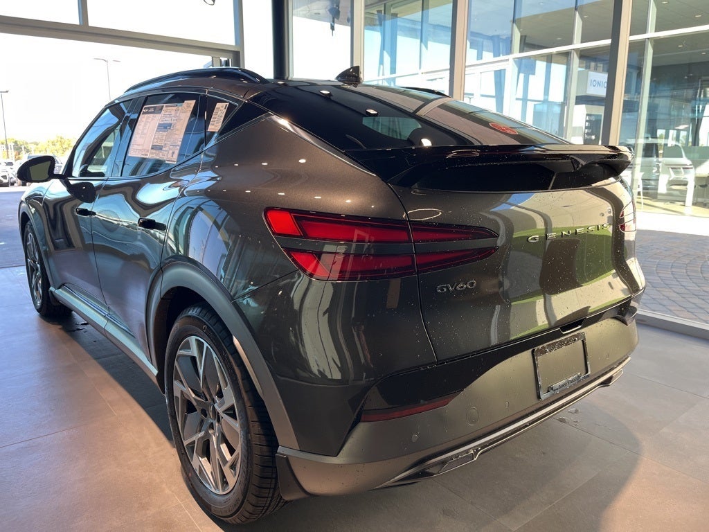 2024 Genesis GV60 Standard