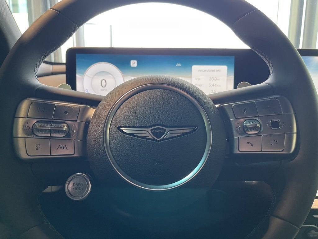 2024 Genesis GV60 Standard