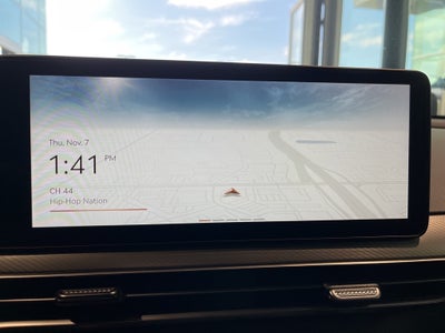 2024 Genesis GV60 Standard