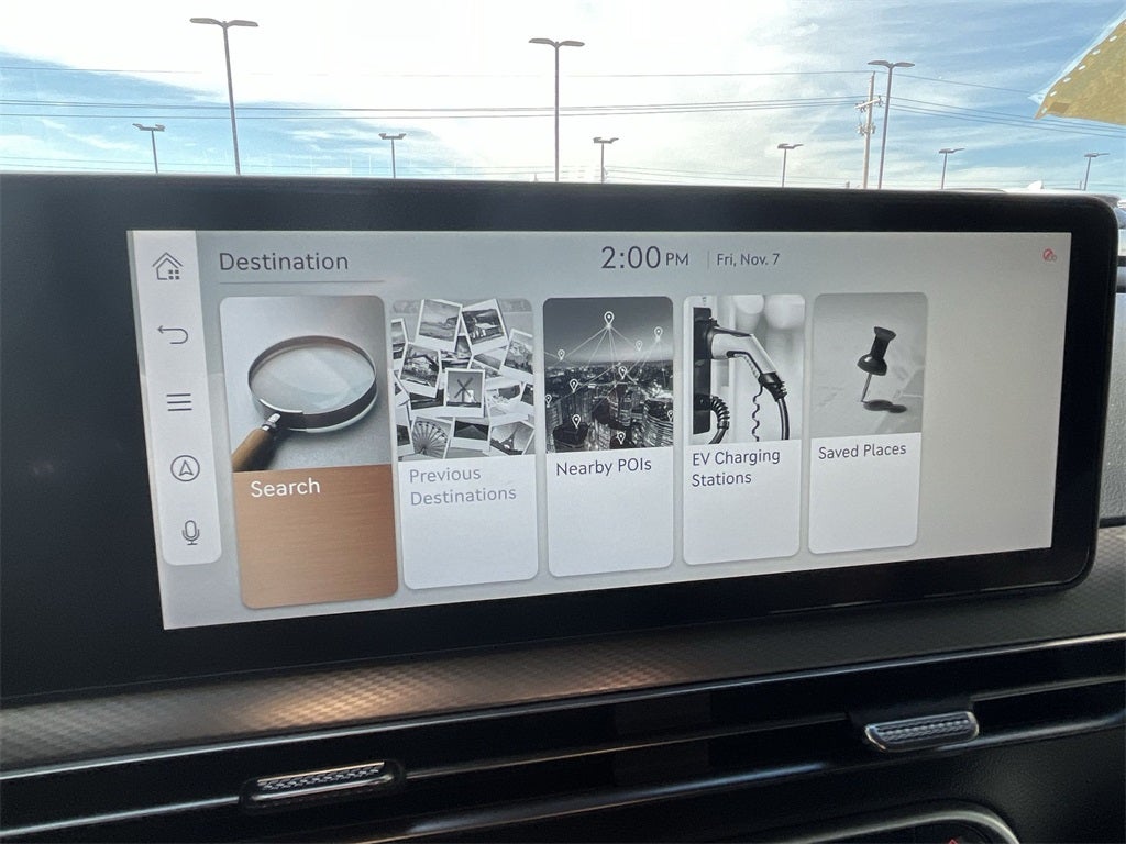 2025 Genesis GV60 Standard