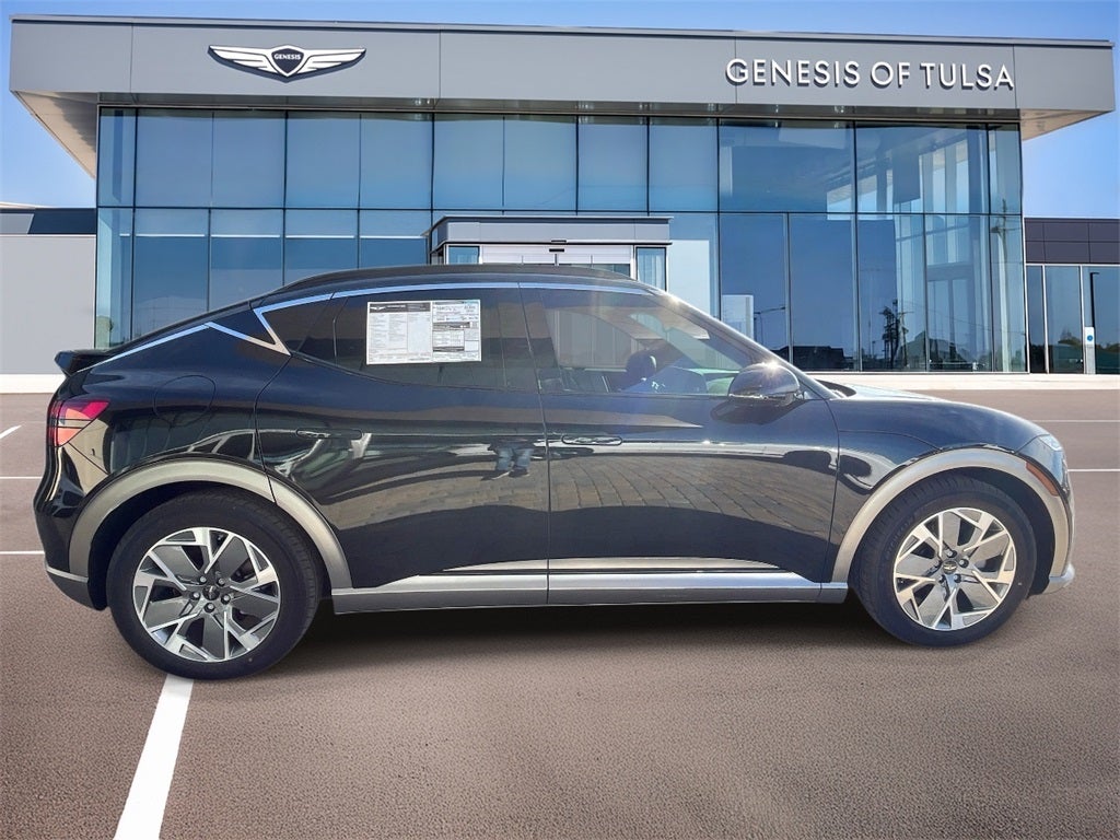 2025 Genesis GV60 Standard