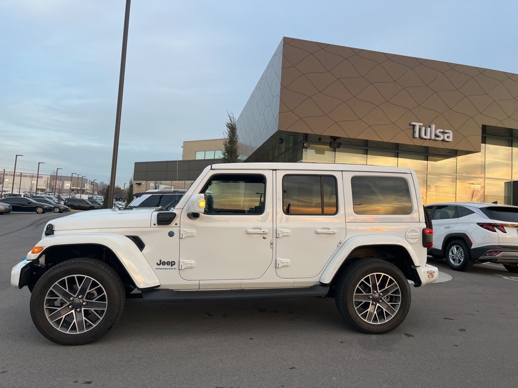 2023 Jeep Wrangler Sahara 4xe