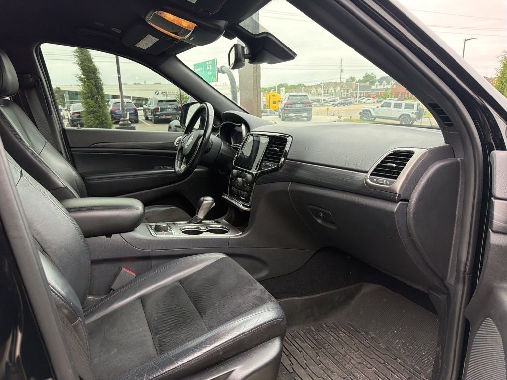 2020 Jeep Grand Cherokee Base