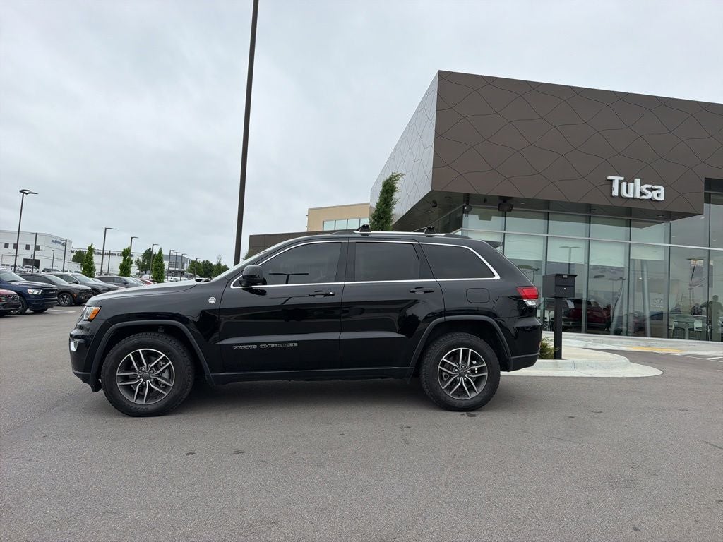 2020 Jeep Grand Cherokee Base