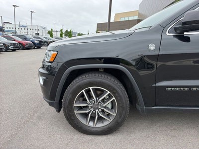2020 Jeep Grand Cherokee Base