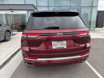 2022 Jeep Grand Cherokee Summit Reserve