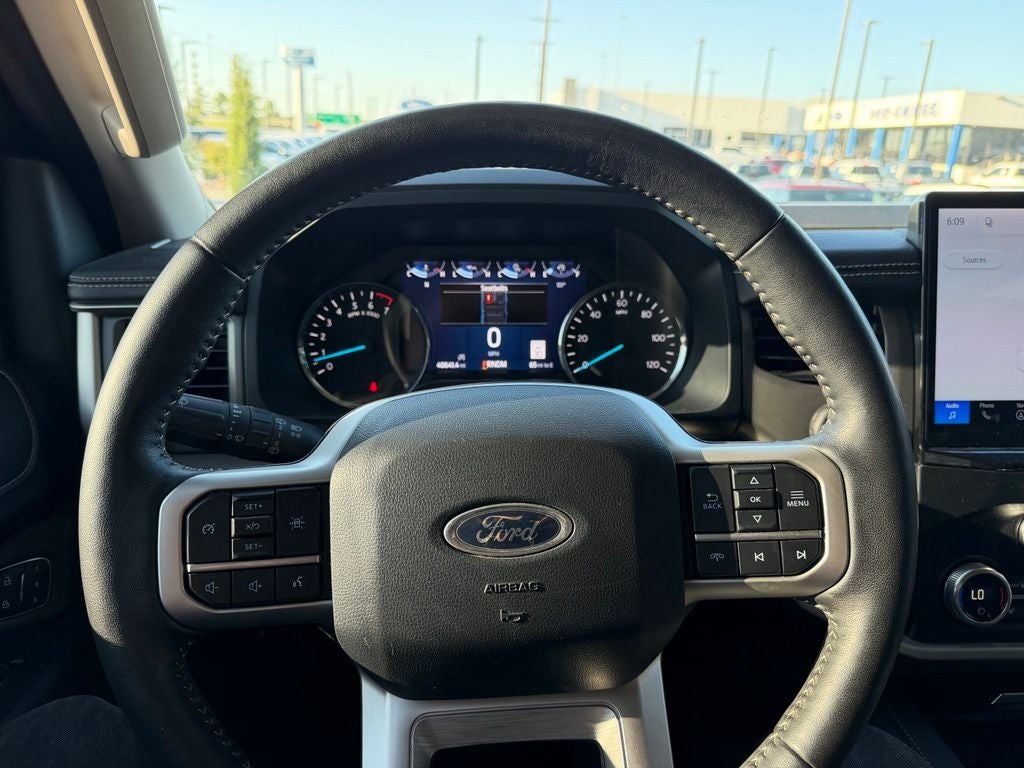 2024 Ford Expedition Max XLT