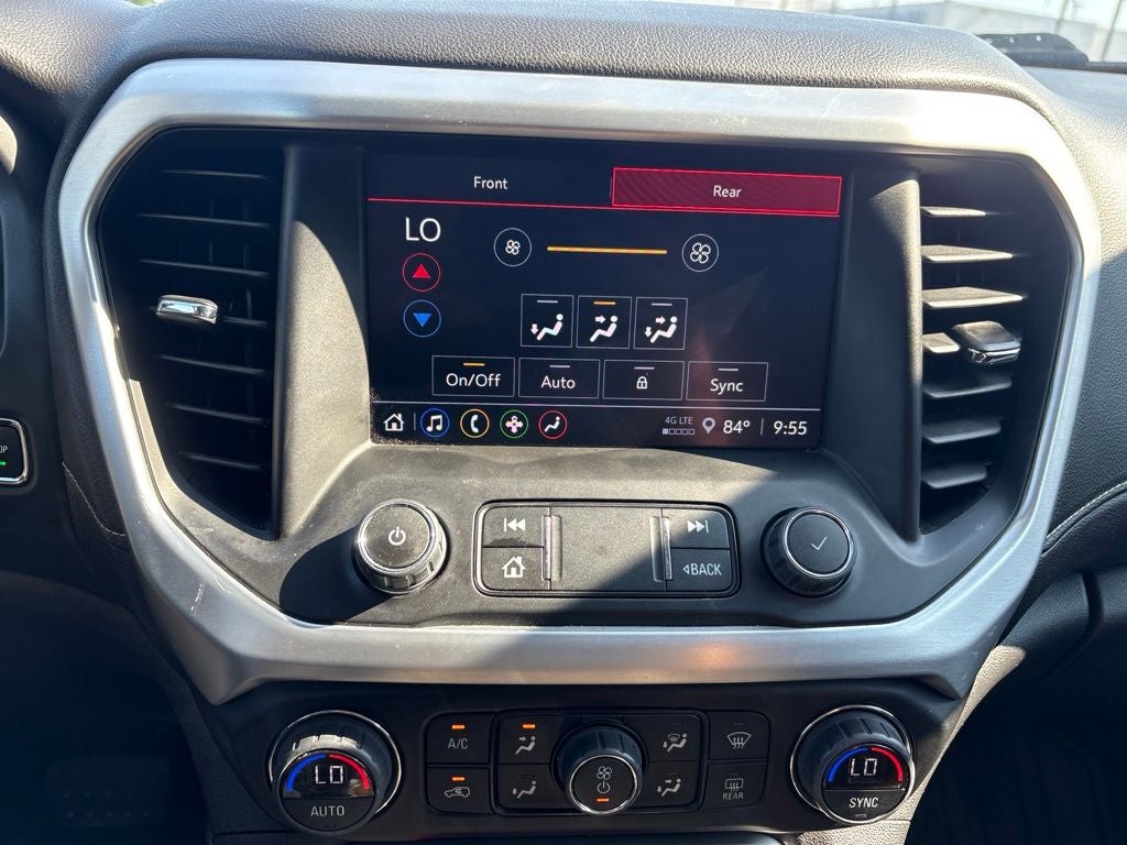 2023 GMC Acadia SLE