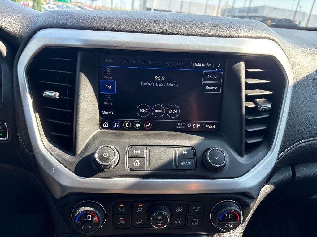 2023 GMC Acadia SLE