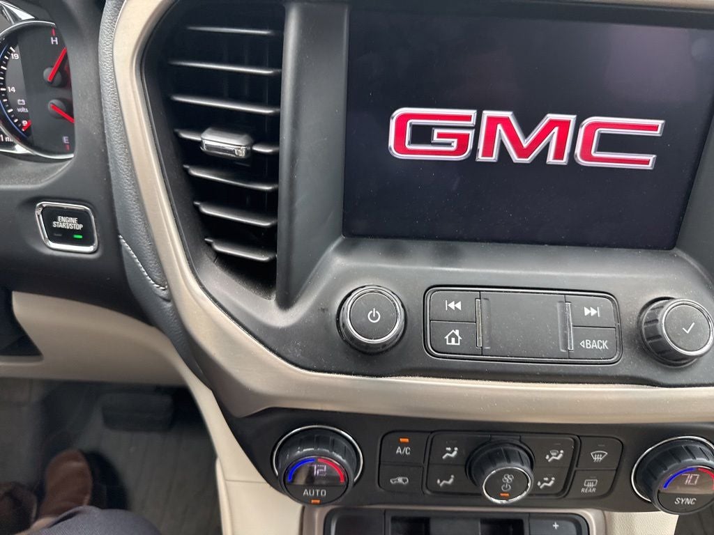 2020 GMC Acadia Denali
