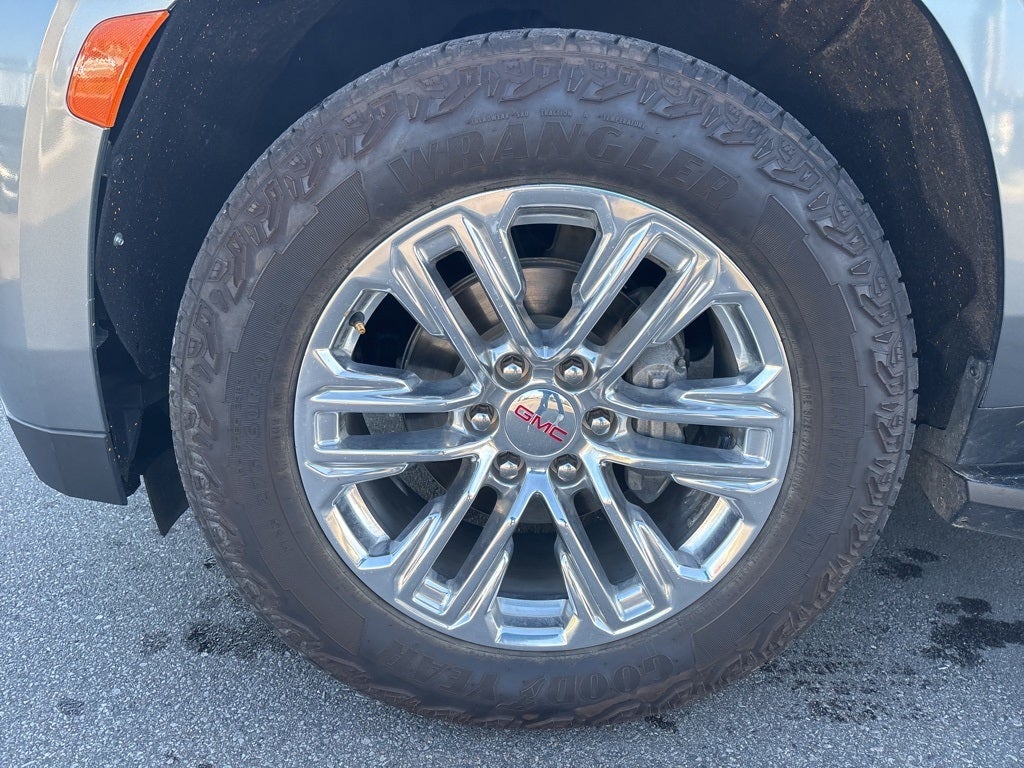 2021 GMC Yukon XL SLT