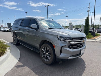 2023 Chevrolet Suburban LT