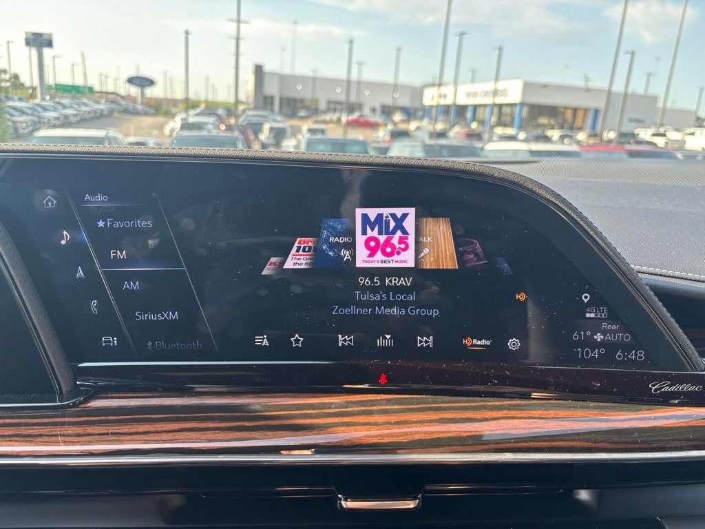 2023 Cadillac Escalade Premium Luxury