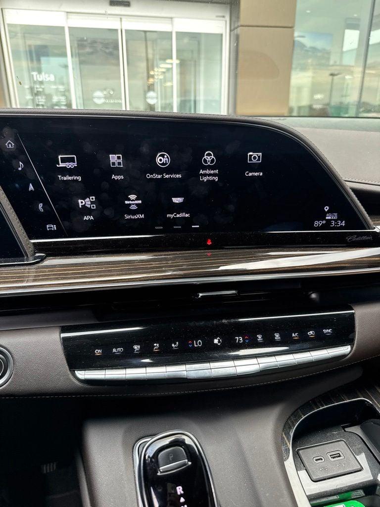 2022 Cadillac Escalade Premium Luxury