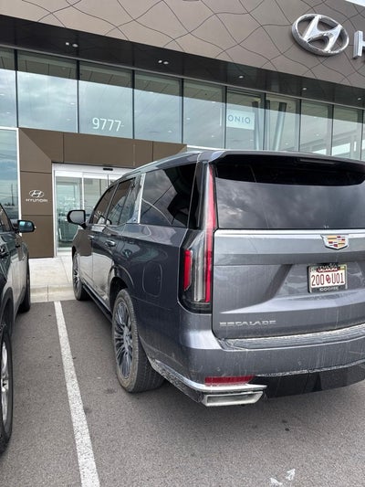 2022 Cadillac Escalade Premium Luxury