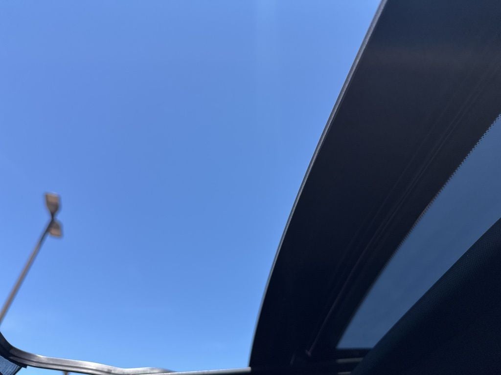 2023 Nissan Maxima SR