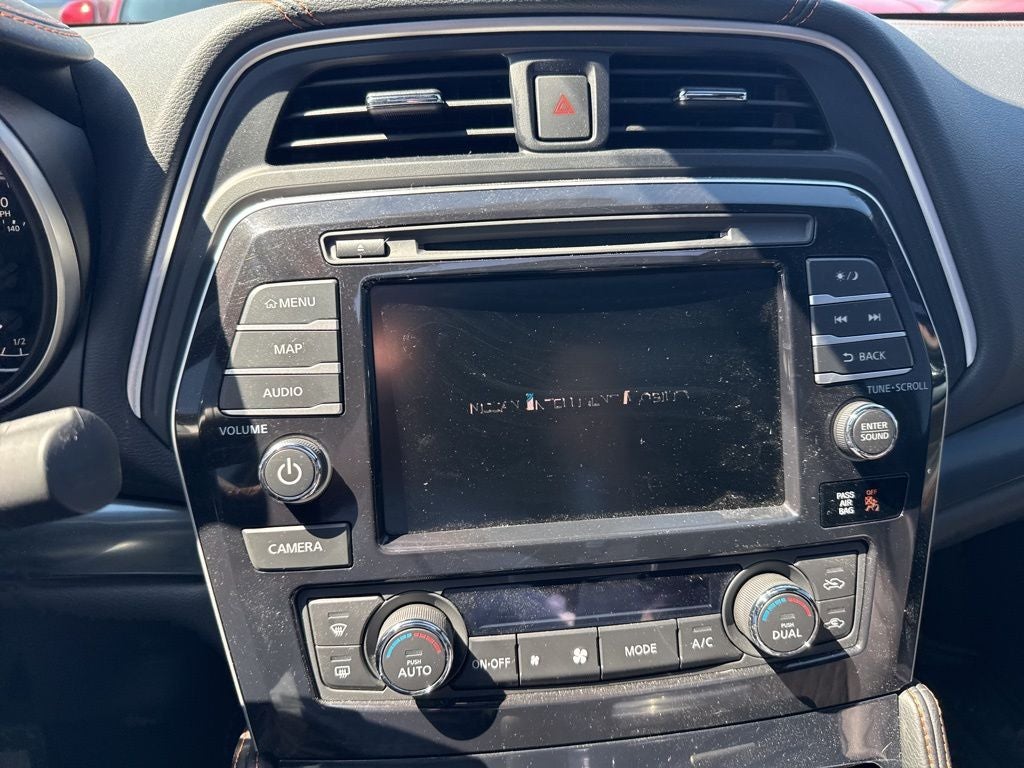 2023 Nissan Maxima SR