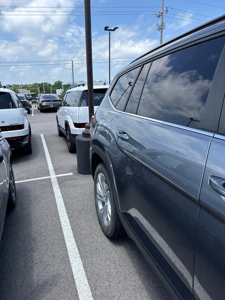 2021 Volkswagen Atlas 3.6L V6 SE w/Technology