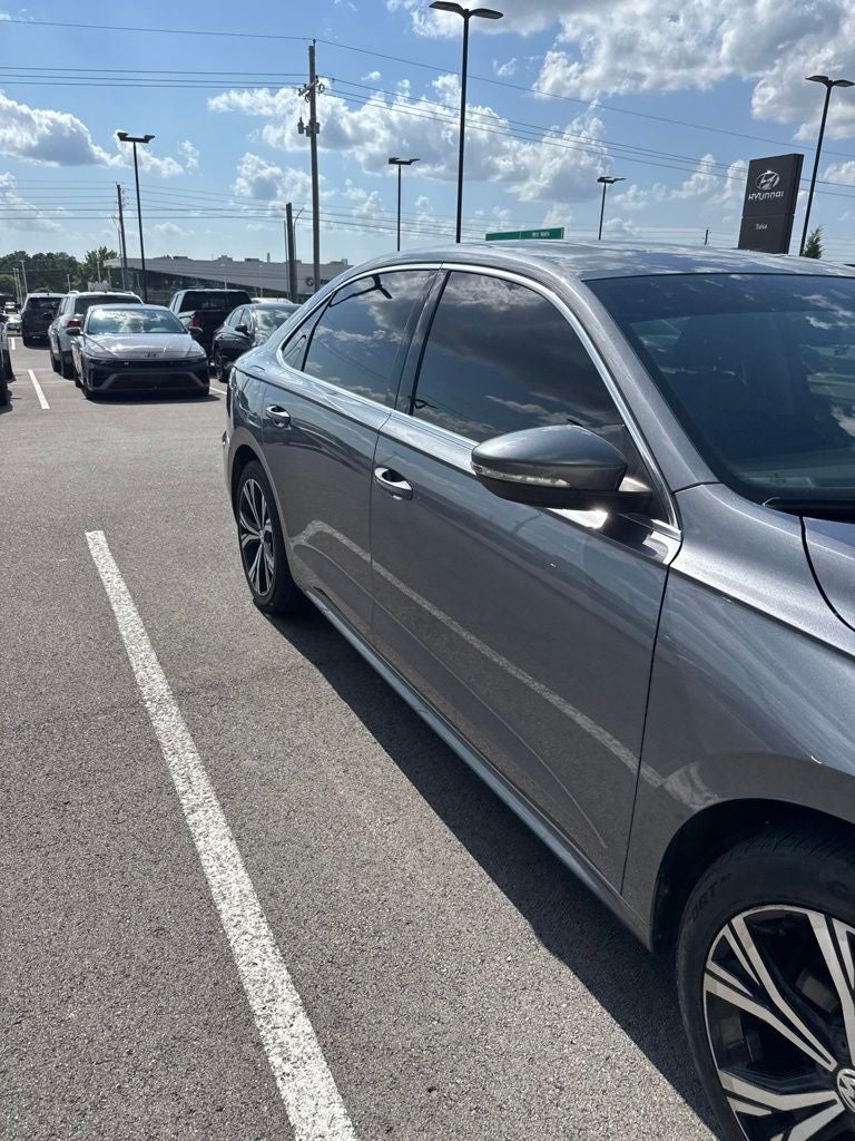 2022 Volkswagen Passat 2.0T SE