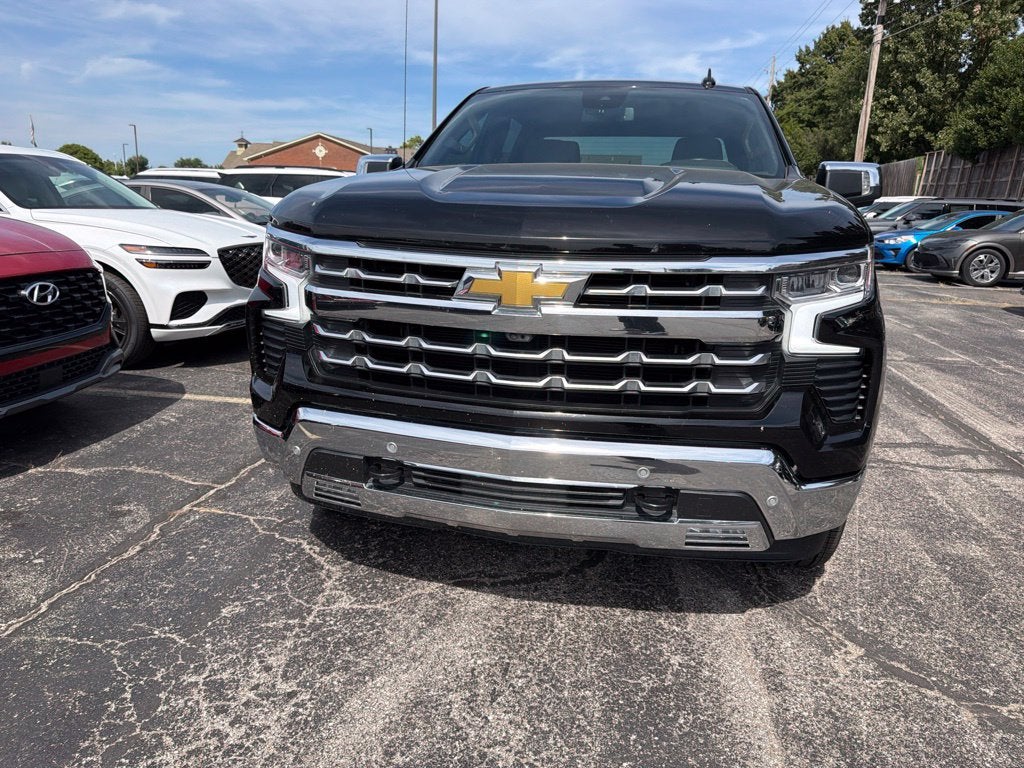 2025 Chevrolet Silverado 1500 LTZ