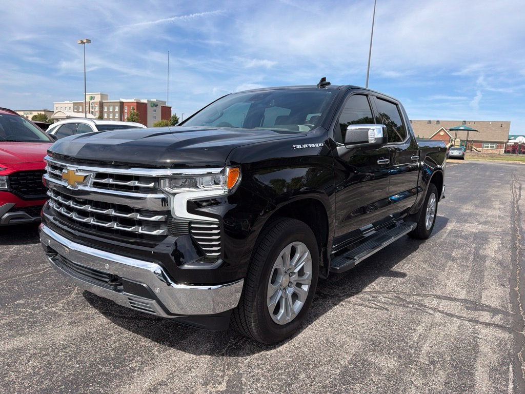 2025 Chevrolet Silverado 1500 LTZ
