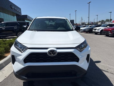 2022 Toyota RAV4 LE