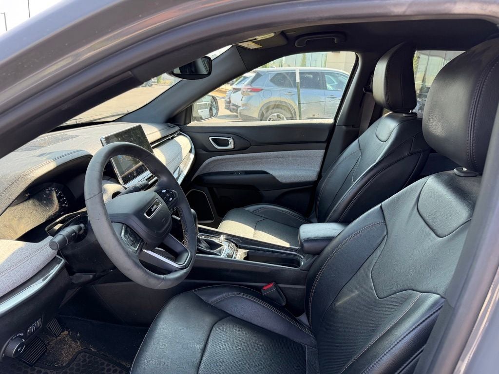 2023 Jeep Compass Latitude Lux