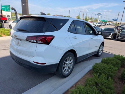 2022 Chevrolet Equinox LS