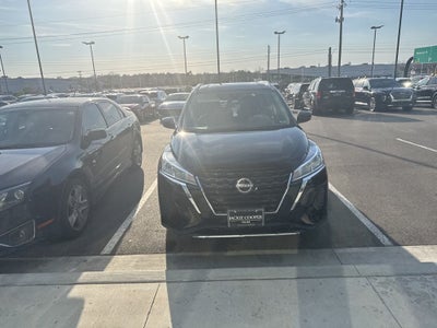 2023 Nissan Kicks SV