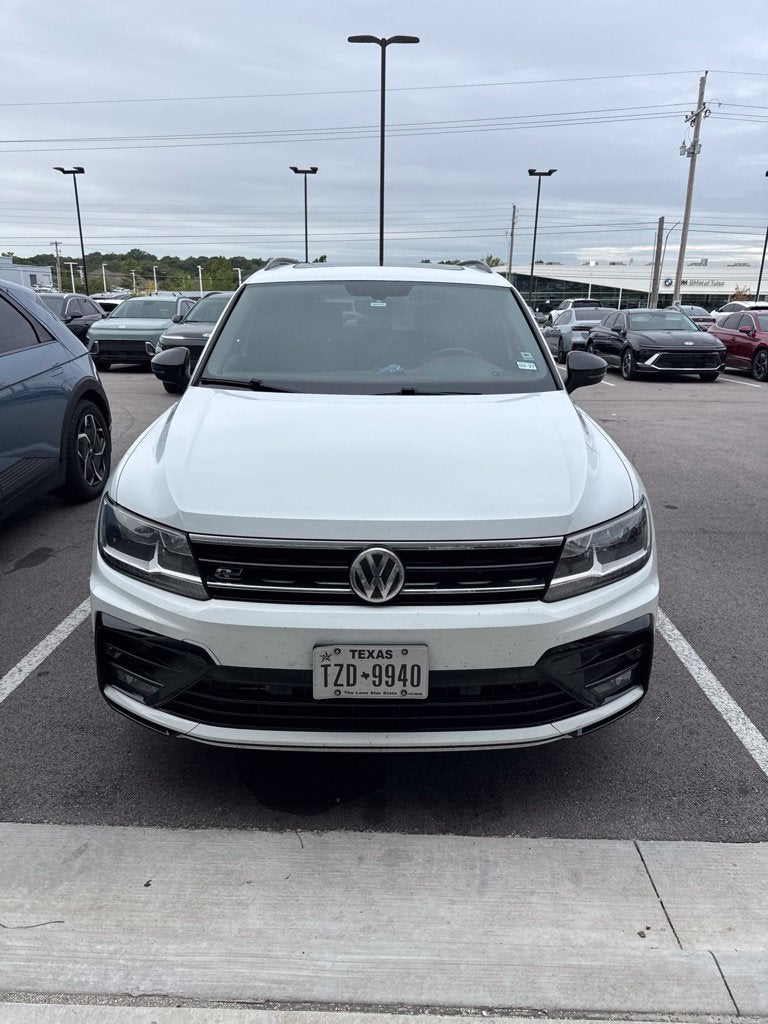 2019 Volkswagen Tiguan 2.0T SEL R-Line