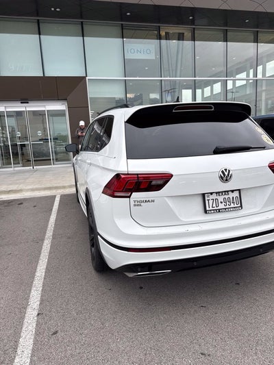2019 Volkswagen Tiguan 2.0T SEL R-Line