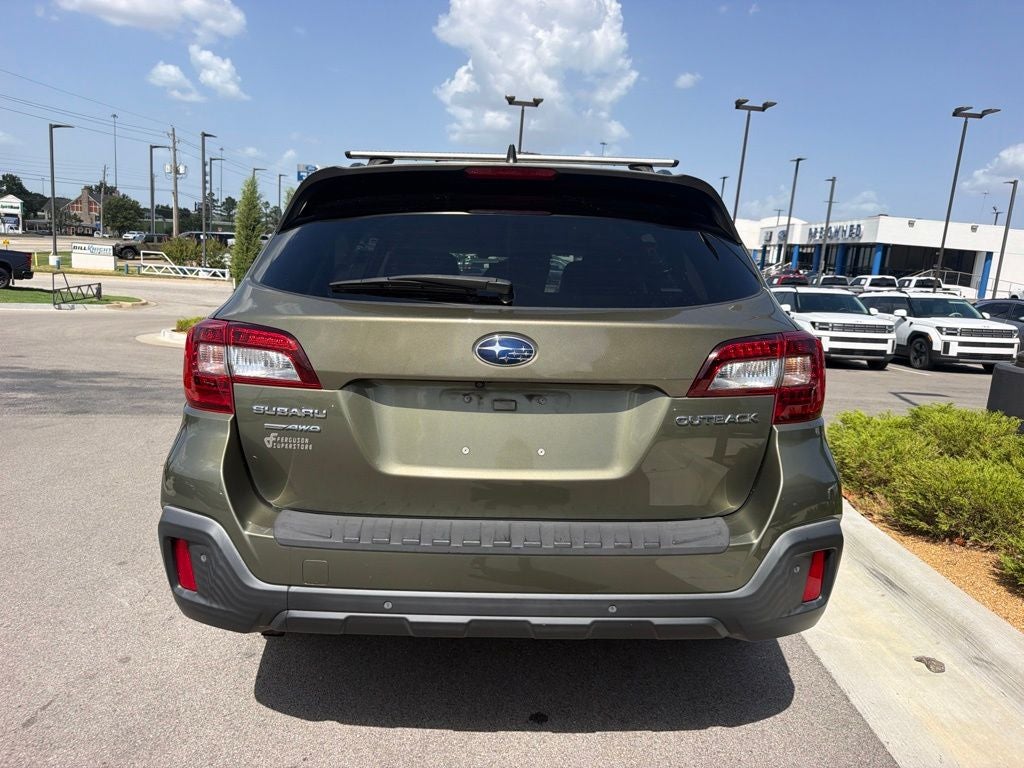 2018 Subaru Outback 2.5i Touring