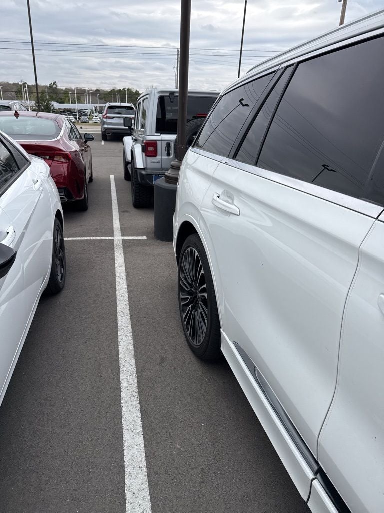 2021 Lincoln Aviator Black Label