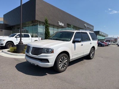 2017 Lincoln Navigator Select