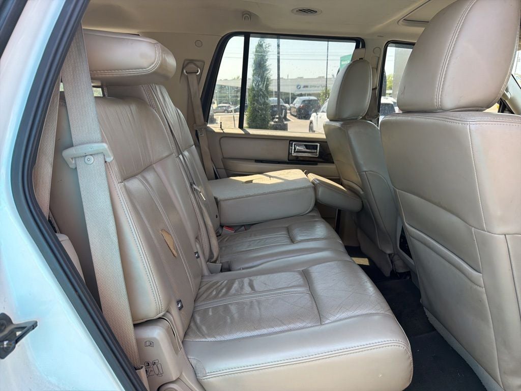 2017 Lincoln Navigator Select