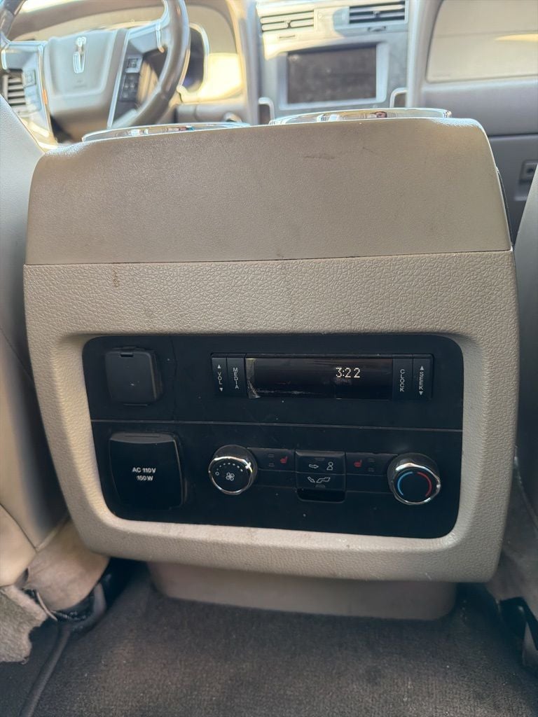 2017 Lincoln Navigator Select