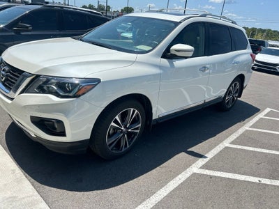 2019 Nissan Pathfinder Platinum