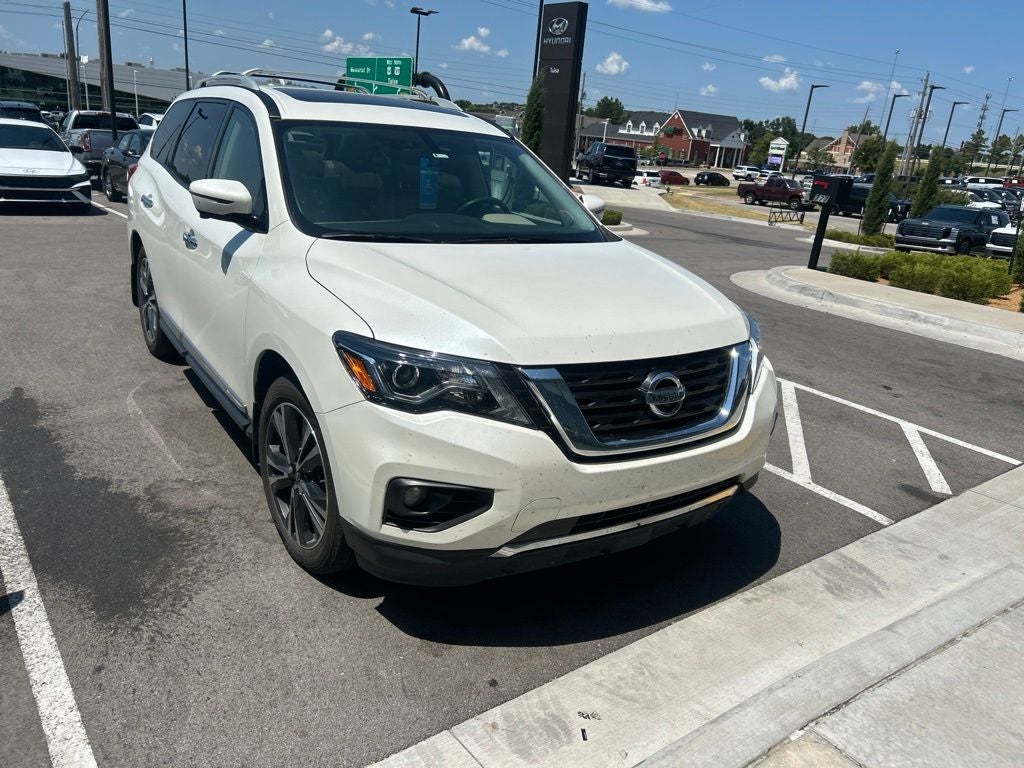 2019 Nissan Pathfinder Platinum