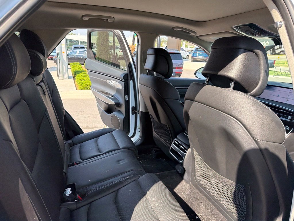 2026 Genesis GV70 2.5T Select