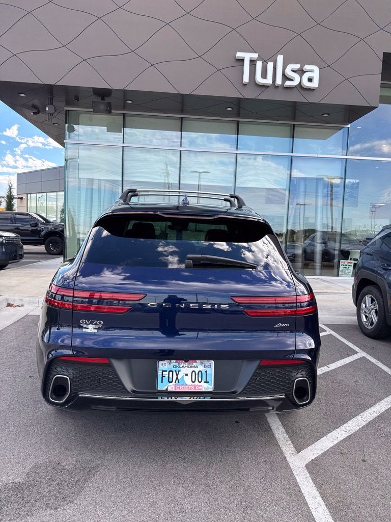 2025 Genesis GV70 2.5T