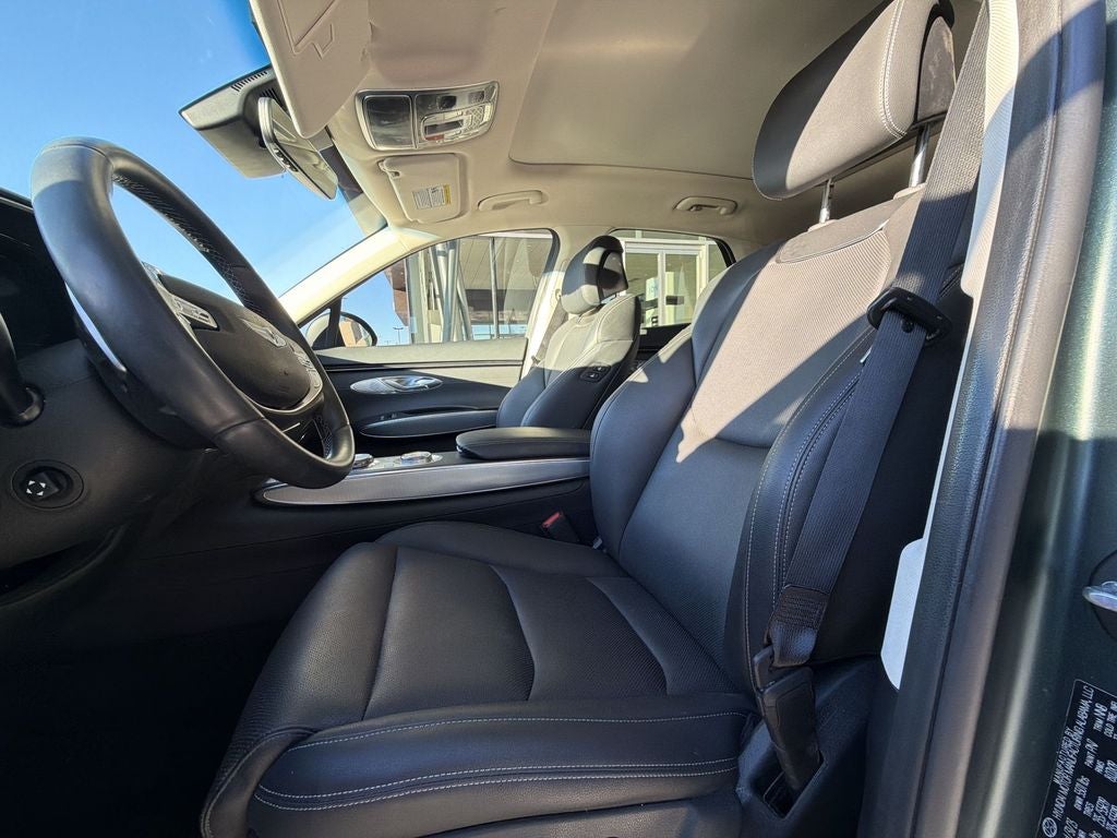 2024 Genesis GV70 2.5T