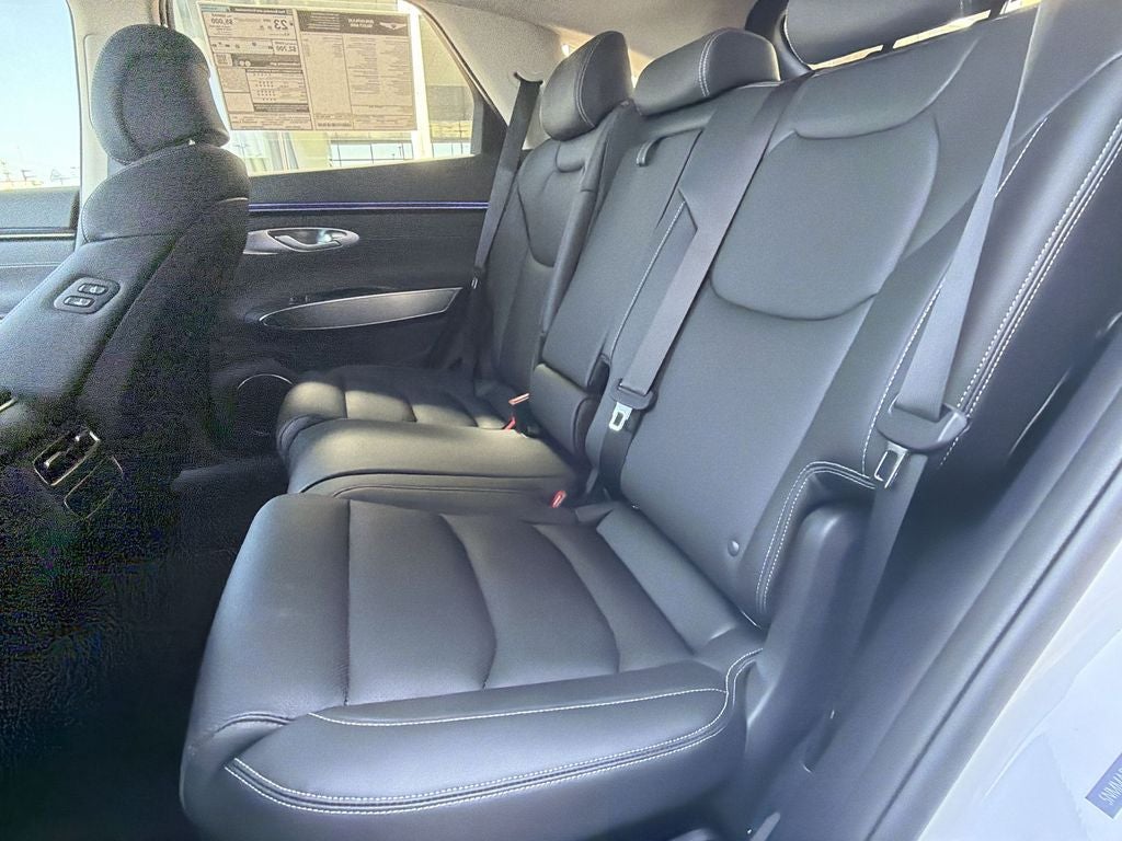 2026 Genesis GV70 2.5T Select