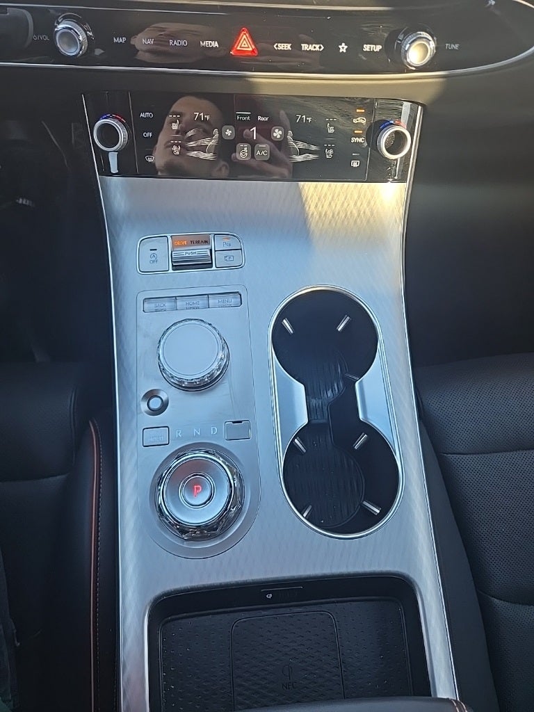 2026 Genesis GV70 2.5T Sport Prestige