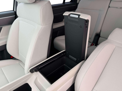 2026 Hyundai Santa Fe SE FWD