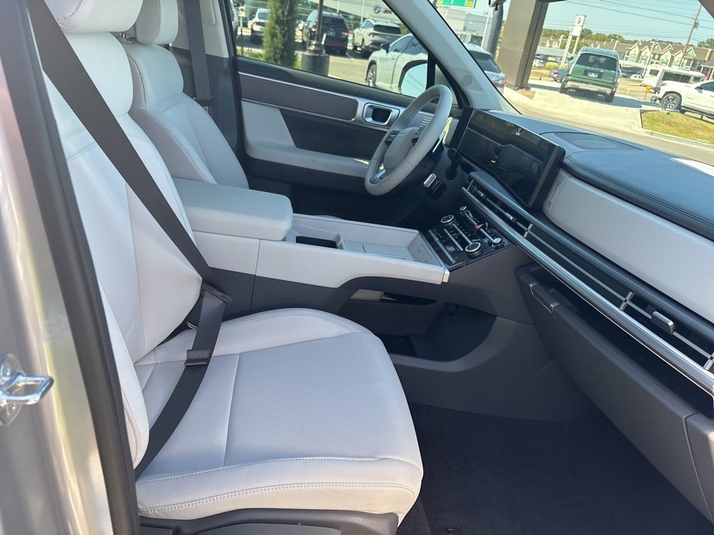 2026 Hyundai Santa Fe SE FWD